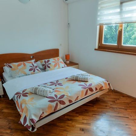 Lumbre Apartment Tar-Vabriga Eksteriør bilde